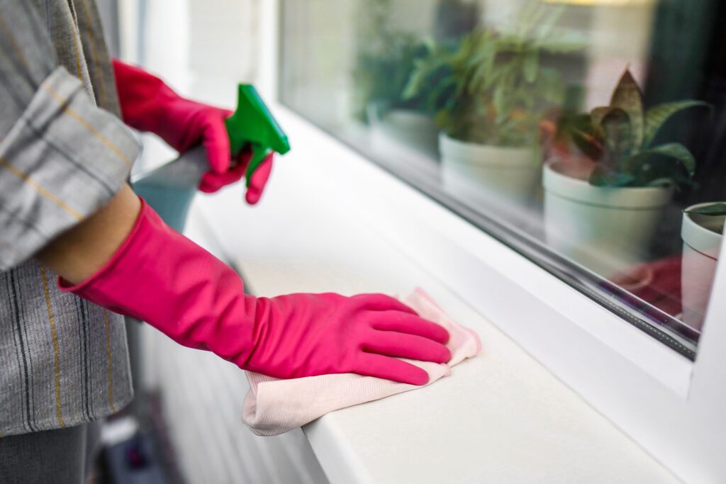 Kozijnen schoonmaken